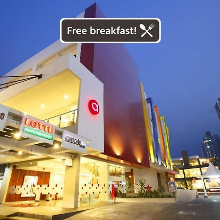Amaris Hotel La Codefin Kemang Джакарта Экстерьер фото