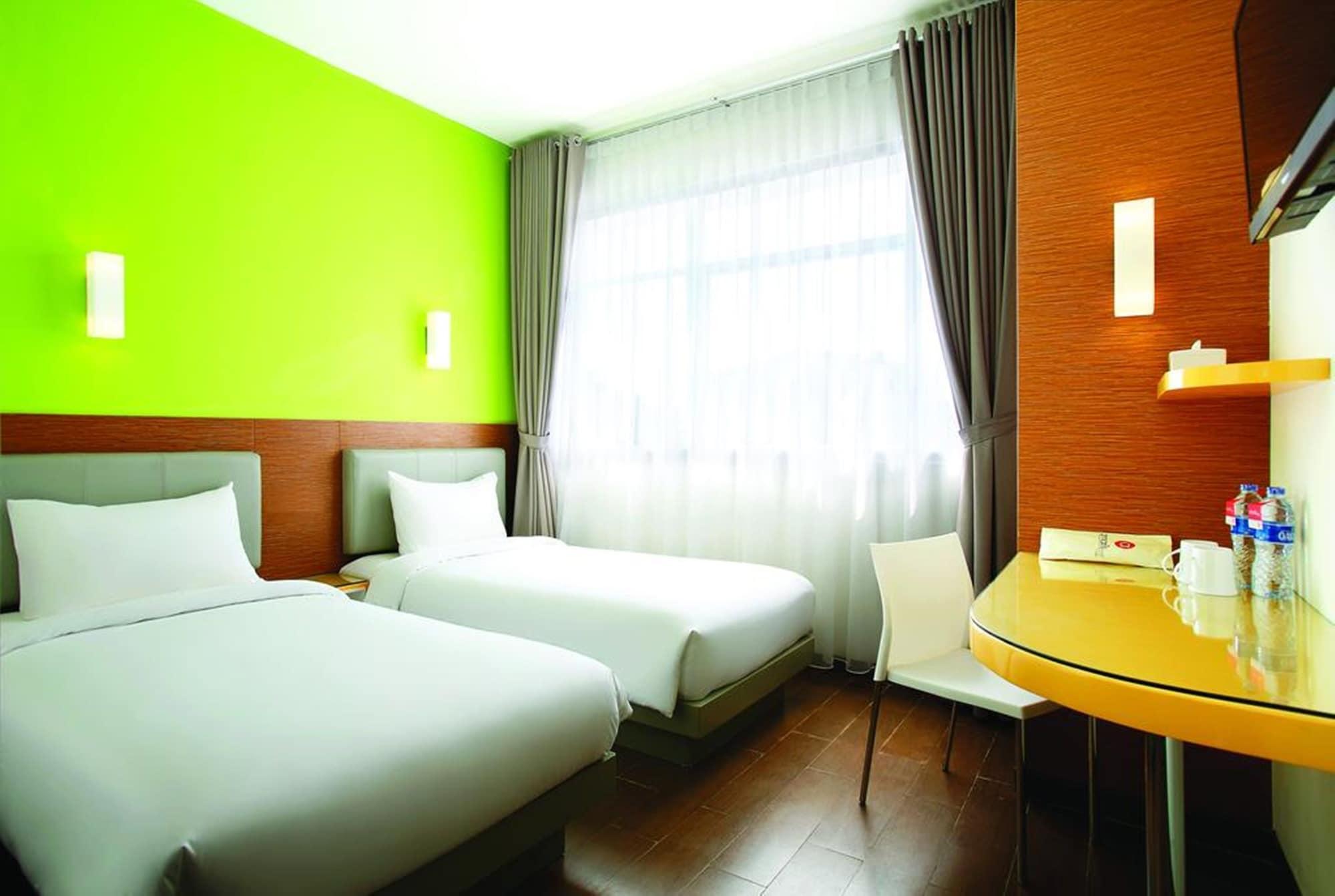 Amaris Hotel La Codefin Kemang Джакарта Экстерьер фото